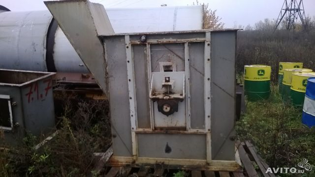 Элеватор ковшового типа вертикальный 14м.