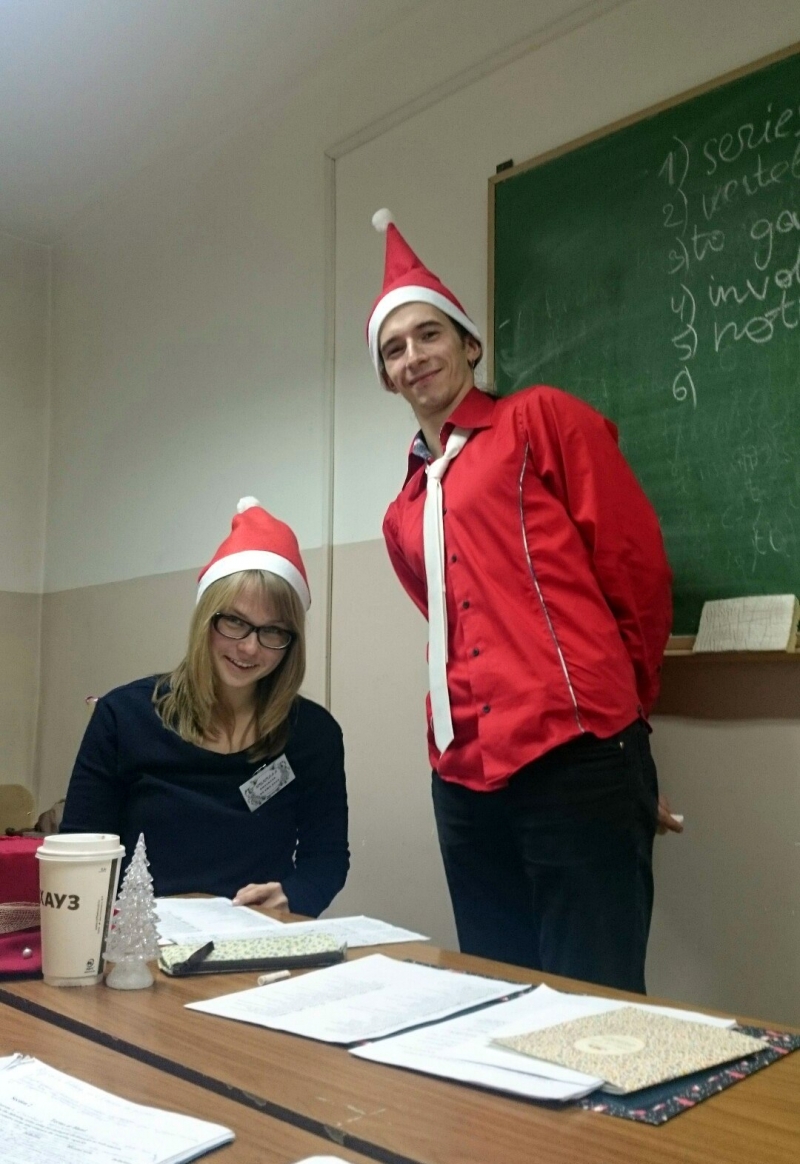 Репетитор по английскому и испанскому языкам. Языковые курсы.English teacher