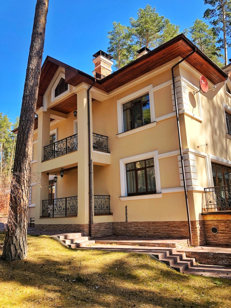 Продается Коттедж 393 м2 в Верхней Сысерти