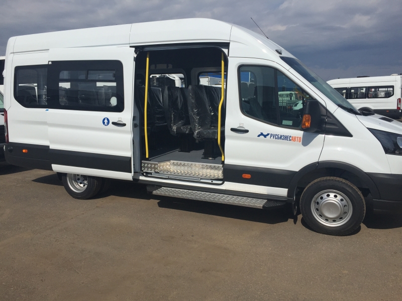 ford transit 17