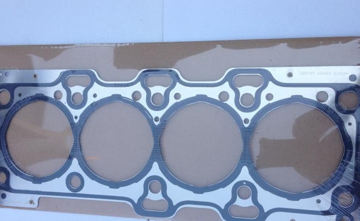 ÏÐÎÊËÀÄÊÀ ÃÎËÎÂÊÈ ÁËÎÊÀ ÄÂÈÃÀÒÅËÜ CUMMINS ISF 2.8 L (ÃÀÇÅËÜ)