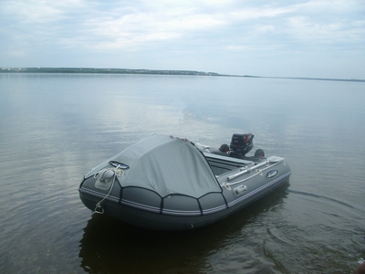 Продам лодку Гладиатор 330AL с мотором Tohatsu M 9,8 B