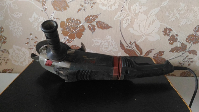 Ушм (болгарка) Bosch GWS 22-230 LVI Professional