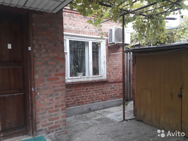 Продаётся 2-к квартира, 46 м2, 1/1 эт. г. Таганрог