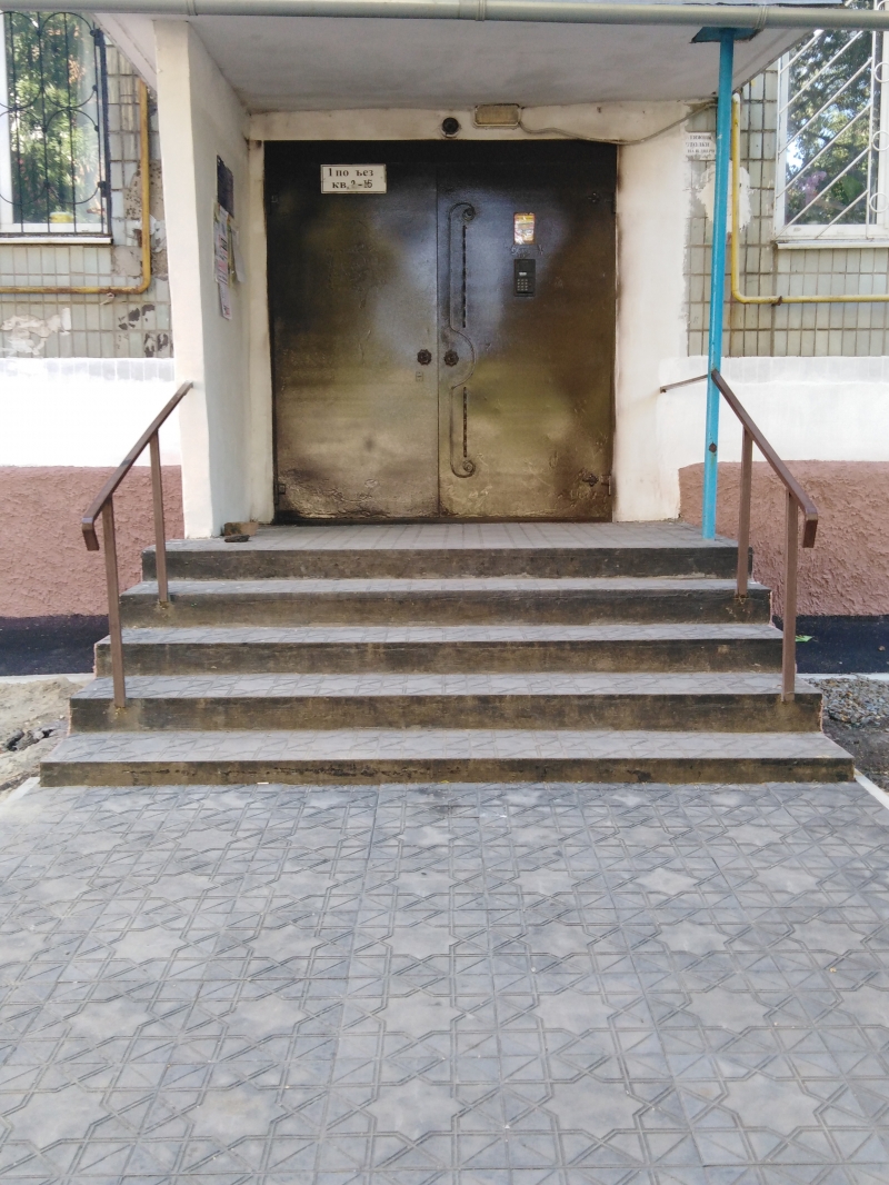 4-к квартира, 59 м2, 1/5 эт.