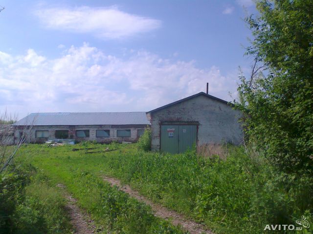 Помещение 932м2 на участке 3.17га