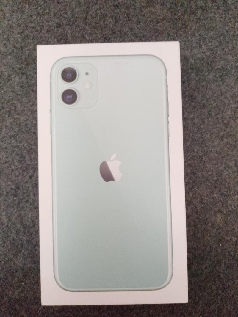 iPhone 11