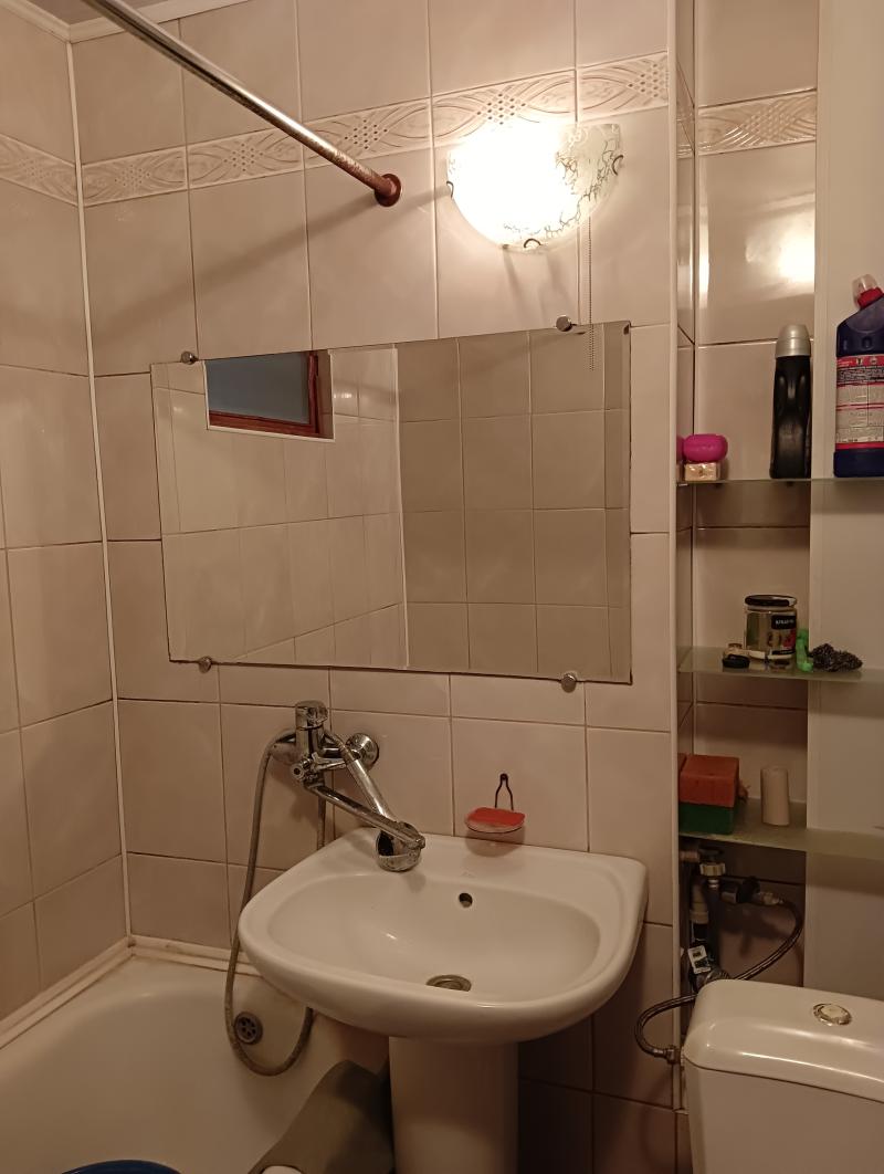 2-к квартира, 44 м2, 5/5 эт.