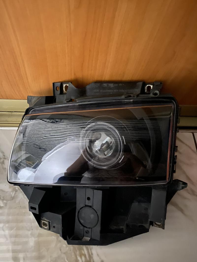 Продам фары на т4 Би лед
