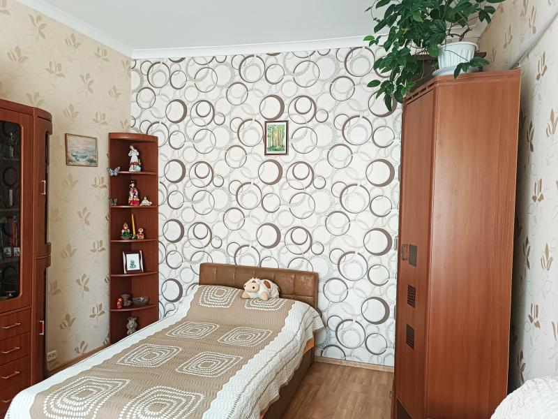 2-к квартира, 65 м2, 1/2 эт.