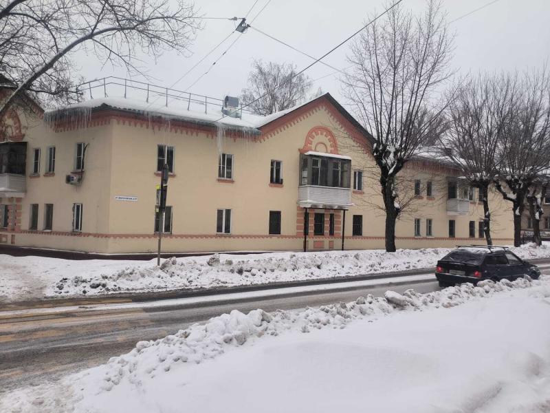 ������� � 3-� , ����� ������� 29 �2, 2/2 ��.
