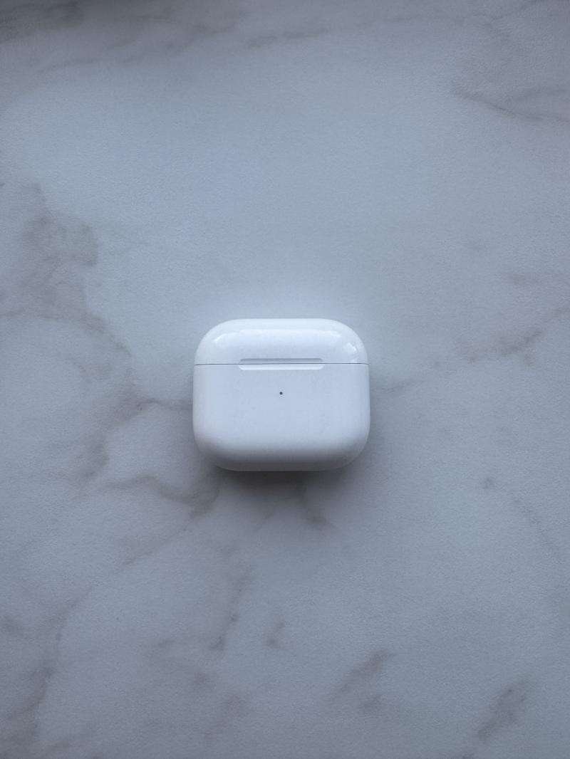 AirPods 3 �������� � ��������������