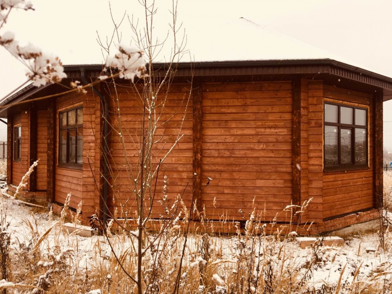 продам участок 17 соток с 1-этаж. домом 140 кв.м.