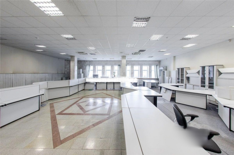 Помещение свободного назначения, 1800 м2 .