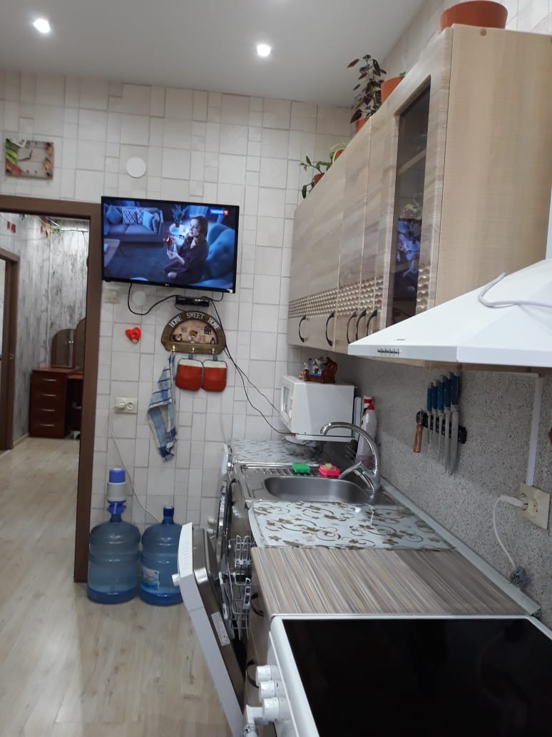 Продаю 2 комнатную Квартиру