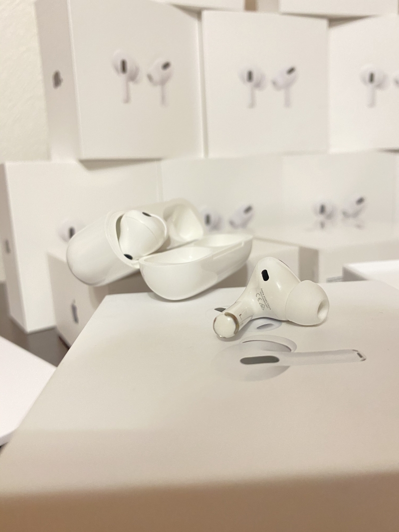 Наушники apple AirPods Pro