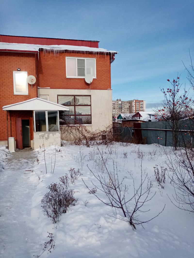 продам или обменяю часть дома!