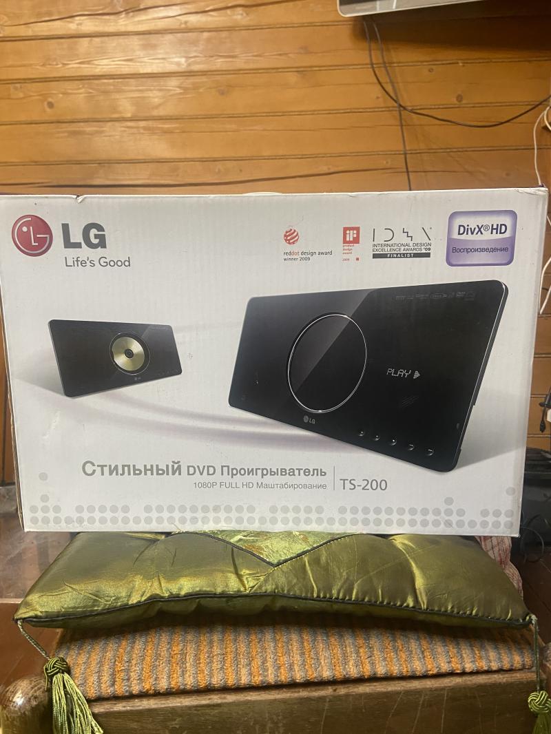 Сенсорный DVD плеер Lg TS-200 Чёрный