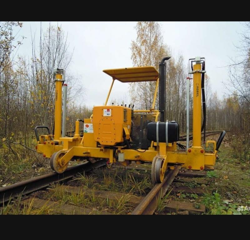 Гидравлическая путеподъемная машина Robel HGR 47. 230