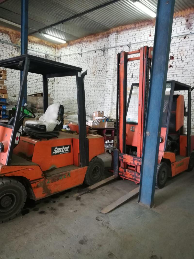 Продам вилочный автопогрузчик, или меняю на внедорожник типа УАЗ-Нива.