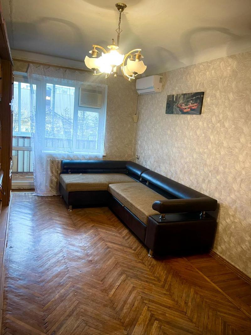 1-к квартира, 30 м2, 3/5 эт.