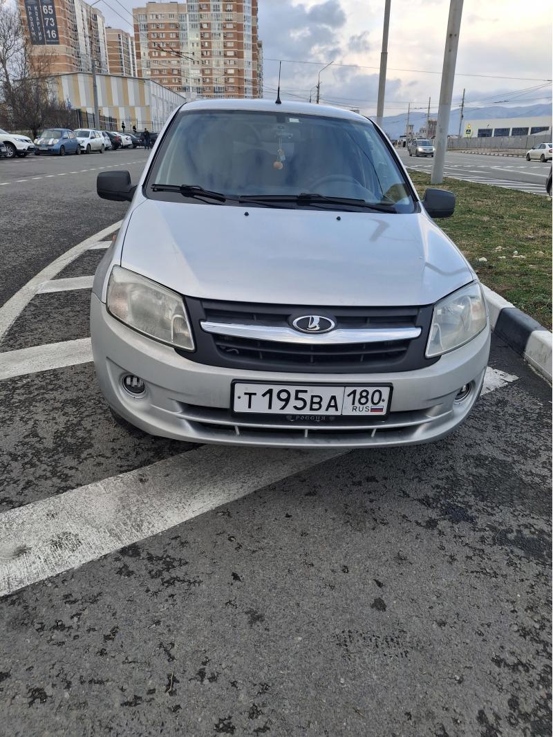 Продаётся авто Лада Гранта 2012г