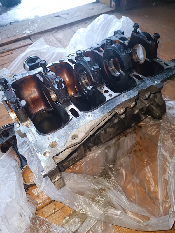 Двигатель mitsubishi outlander 2.4