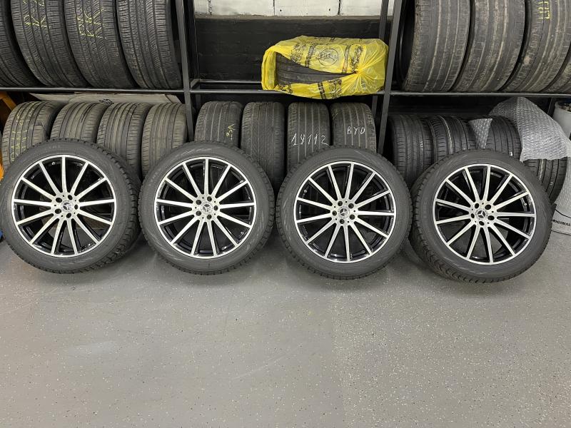 �������� � ����� Mercedes R22