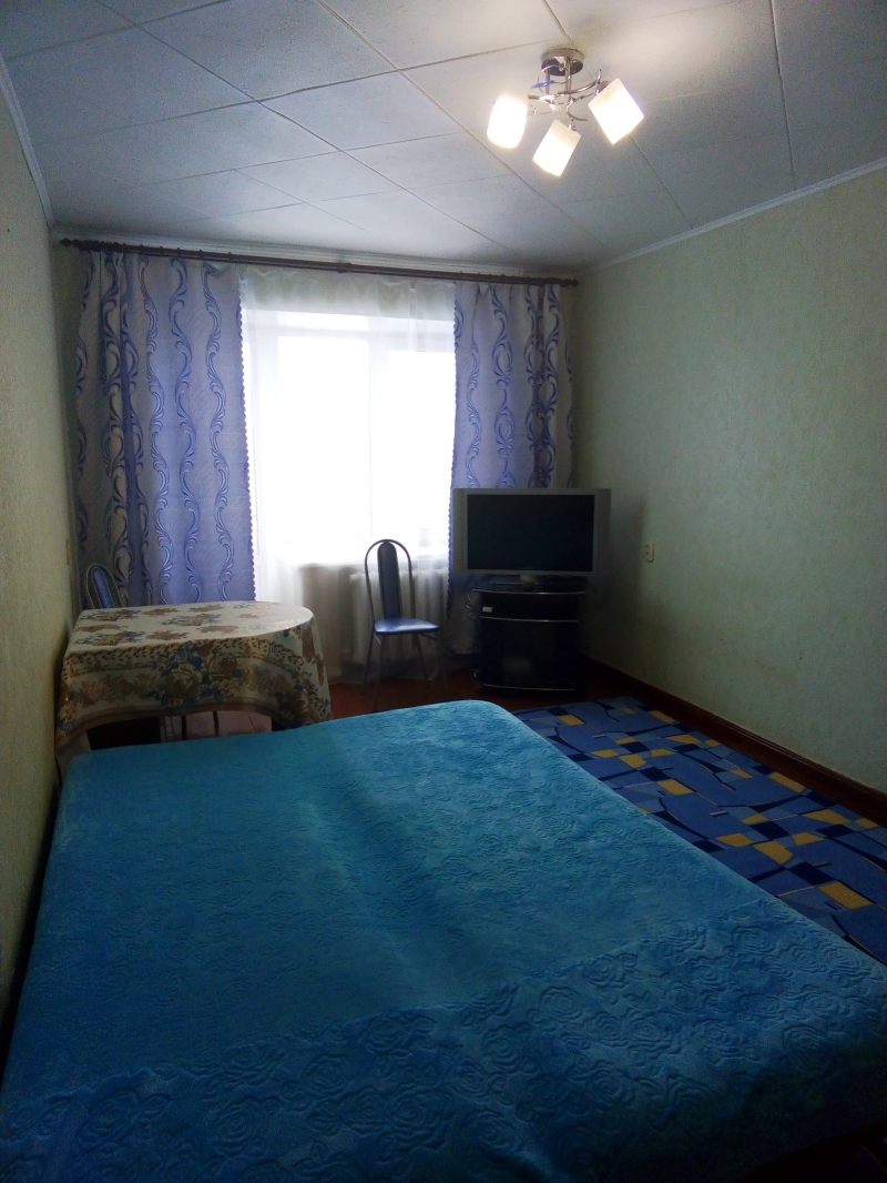 1-к квартира, 42 м2, 2/5 эт.