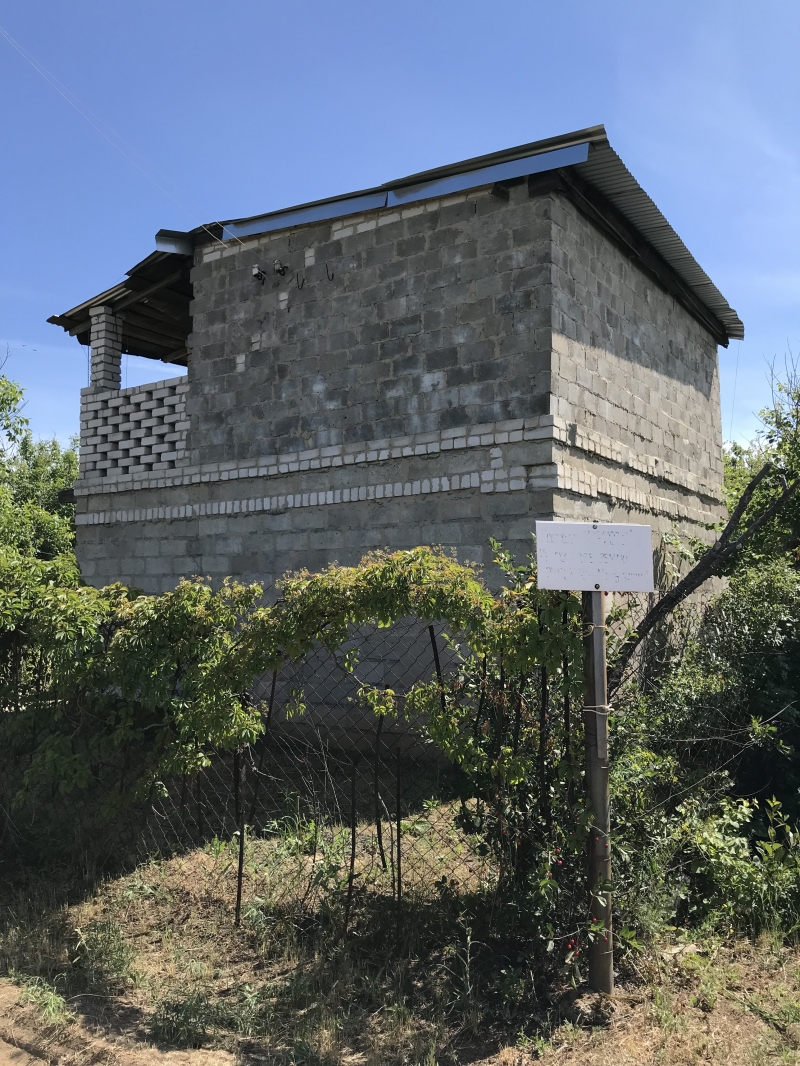 Продаётся участок с 2х этажным домом в СНТ