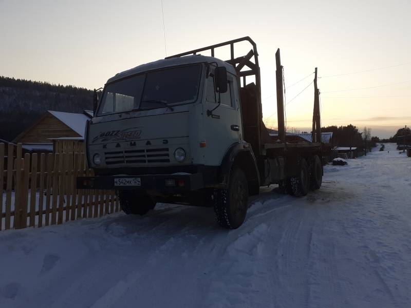 Продам КАМАЗ ЛЕСОВОЗ