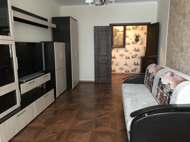 2-к квартира, 65 м2, 8/17 эт.