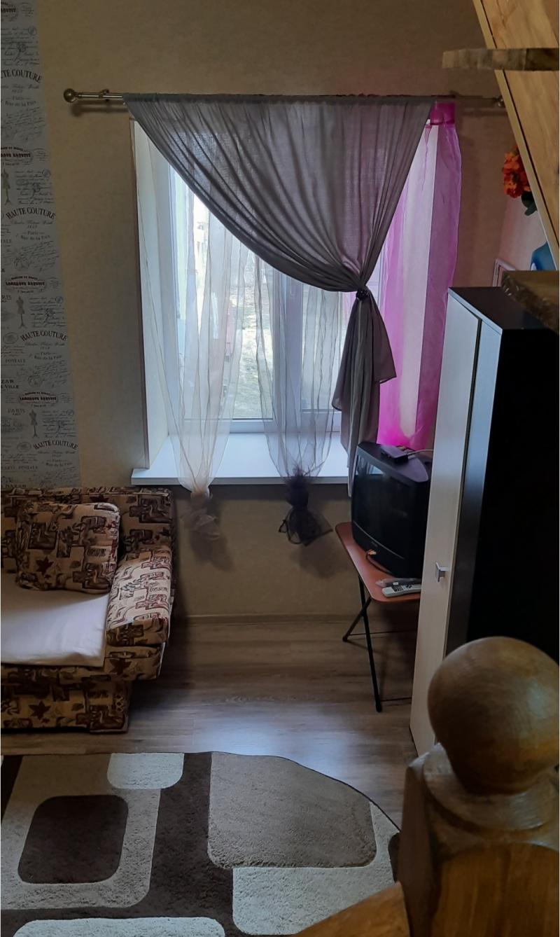 2-к квартира, 50 м2, 1/1 эт.