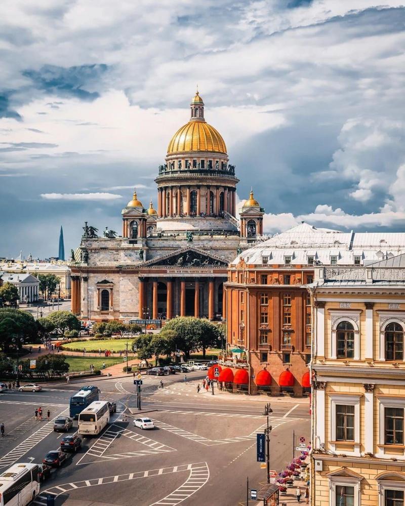 Обзорная экскурсия по Санкт-Петербургу