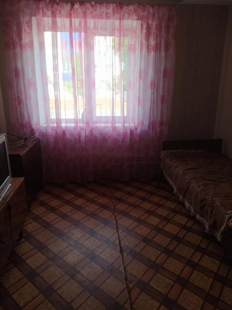 1-к квартира, 28 м2, 1/3 эт.