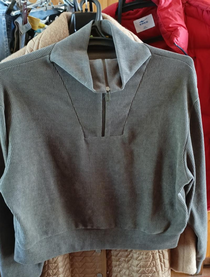 Продам, женские вещи