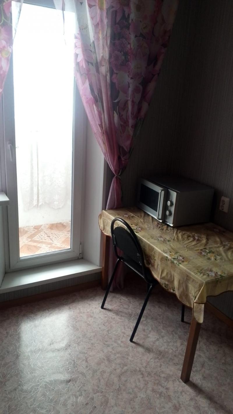 1-к квартира, 32 м2, 2/10 эт.