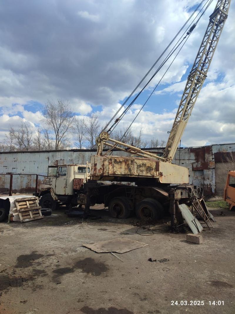 Автокран 10-20Т