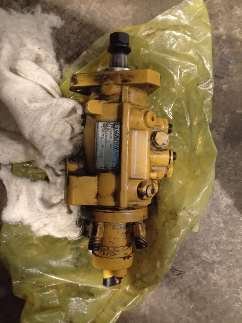 ТНВД John Deere 325 J