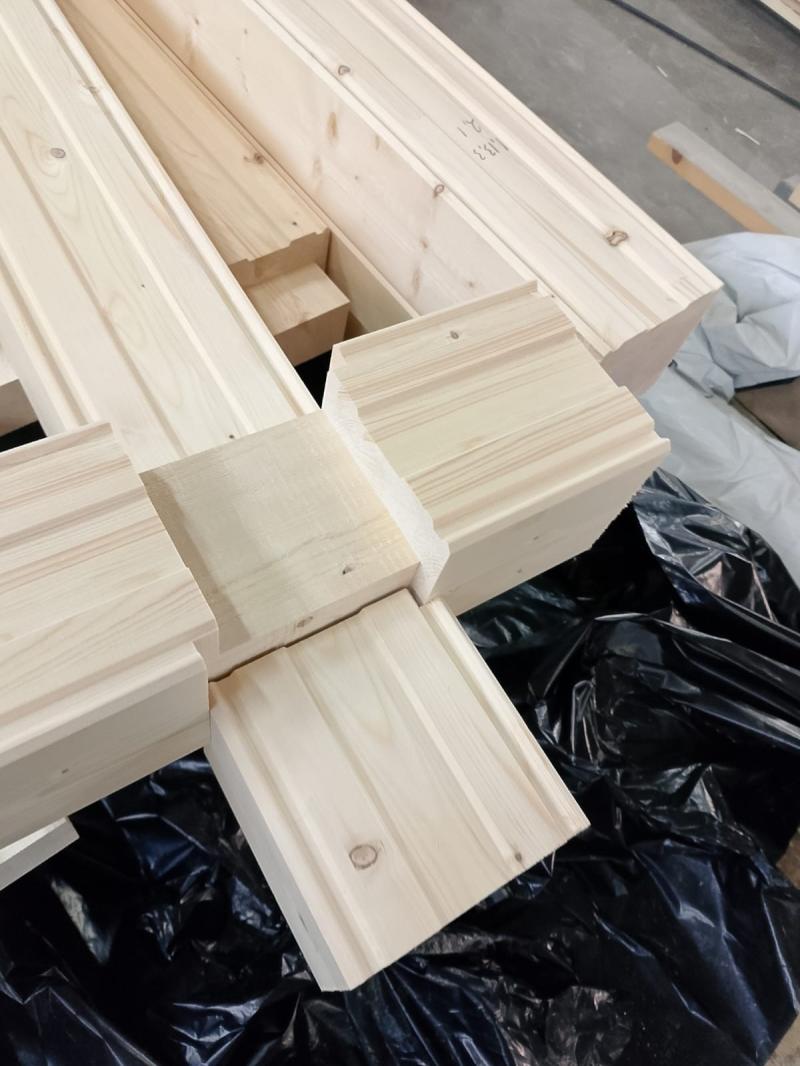 Брус профилированный клееный