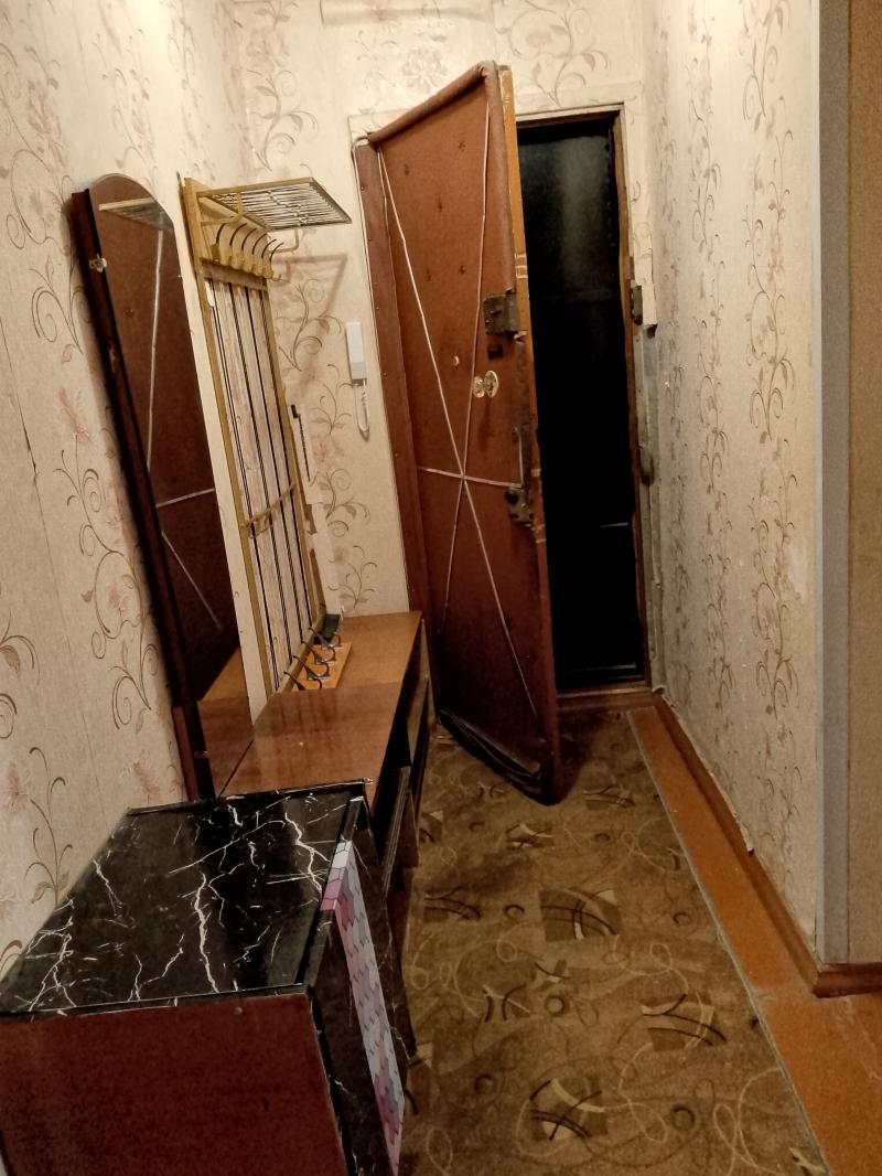 2-к квартира, 48 м2, 3/5 эт.