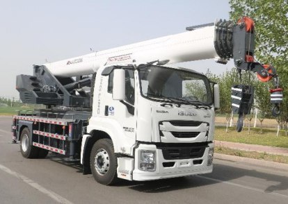 �������� FTC10L5 12.5 tonn ���� Isuzu Giga QL1180JQFRCY