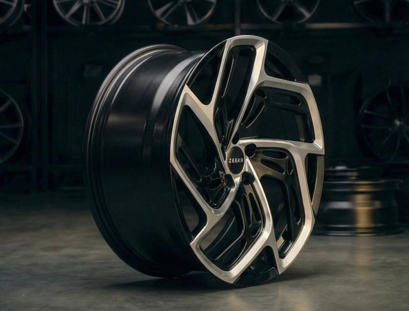 ������� ����� Zeekr 9X, 9.5R22 5108
