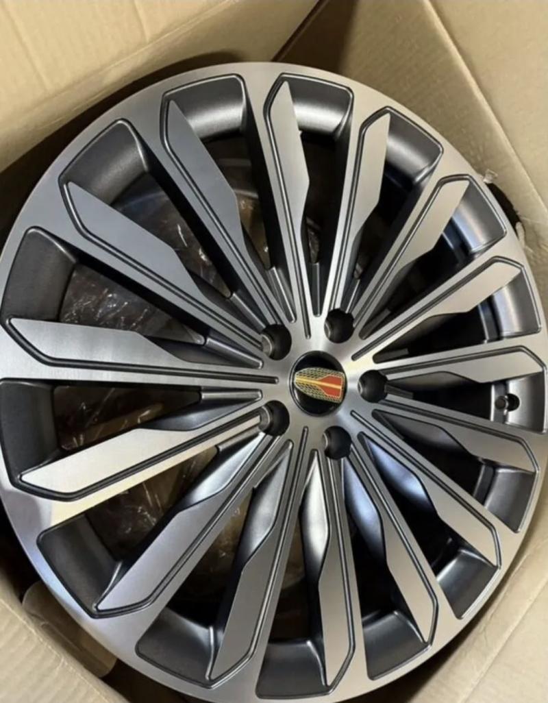 ����� ������������ Hongqi H9 8�20 5/114,3 ��51 D67.1