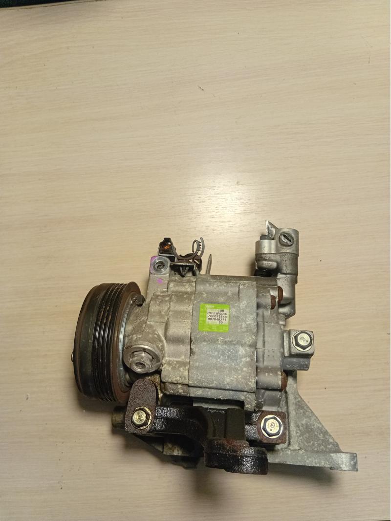 ���������� ������������ Subaru  73111FG001 SH5 EJ204