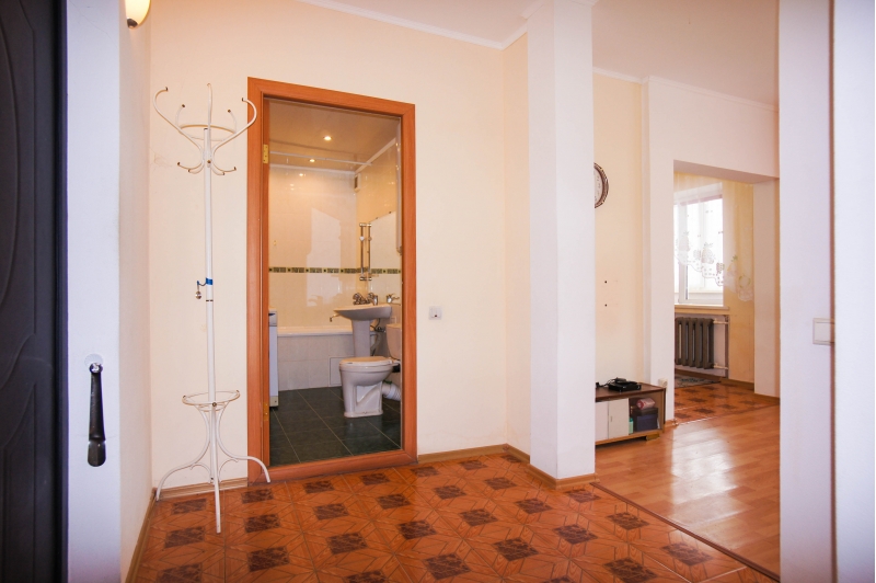 2-к квартира, 52 м2, 1/2 эт.