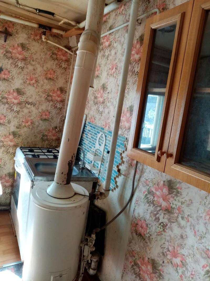 3-к квартира, 40 м2, 1/1 эт.