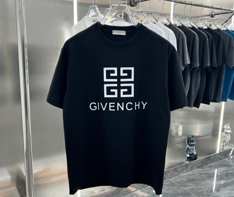  Givenchy