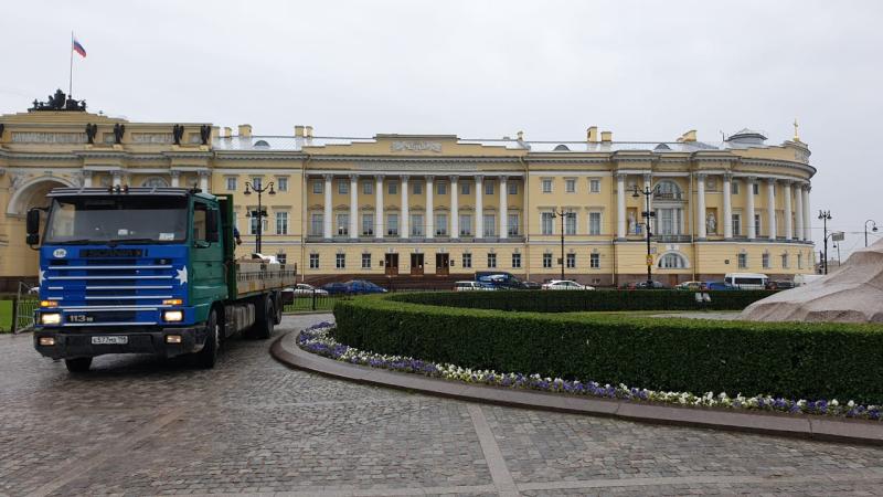 Грузоперевозки по Санкт-Петербургу и ЛО борт 8м