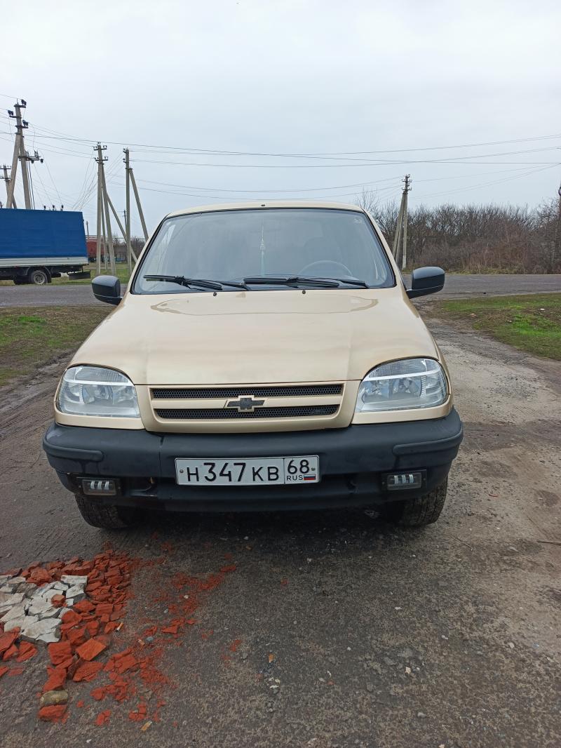 Chevrolet Niva, 2005